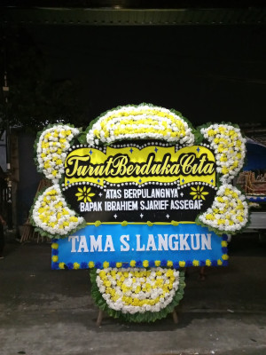 Papan Bunga Duka di Telukjambe Timur