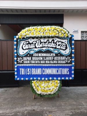Papan Bunga Duka di Telukjambe Timur